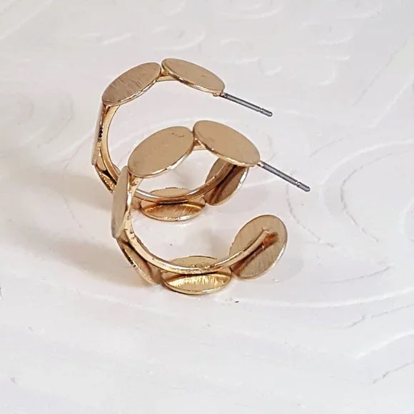 ANTHROPOLOGIE FLAT DISC HOOP EARRINGS NWT - Picture 5 of 5